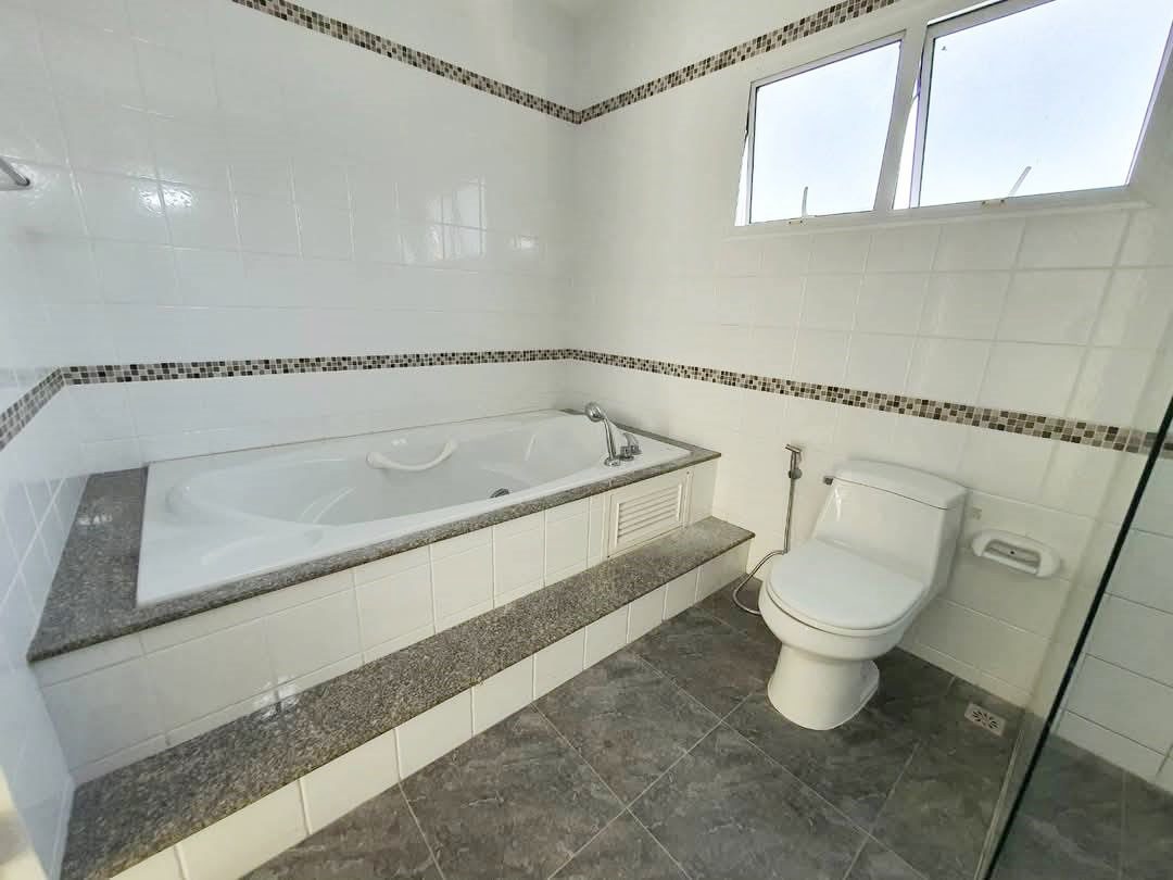 รูป 3 Bedrooms House in East Pattaya for Sale - รูปที่ 11/11