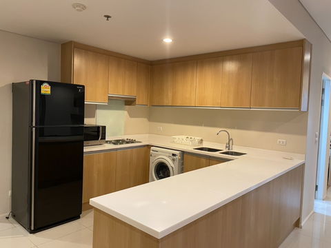 FOR RENT-- 2 BEDROOM 81 SQ.M -- READY TO MOVE IN -- CALL NOW 094-641-5974