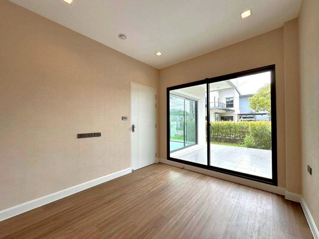 รูป ขาย บ้านเดี่ยว เวนิว ไอดีเพชรเกษม81 แบบ5นอน 5น้ำ ที่ดิน60.5วา ใช้สอย276ตรม. - รูปที่ 12/15