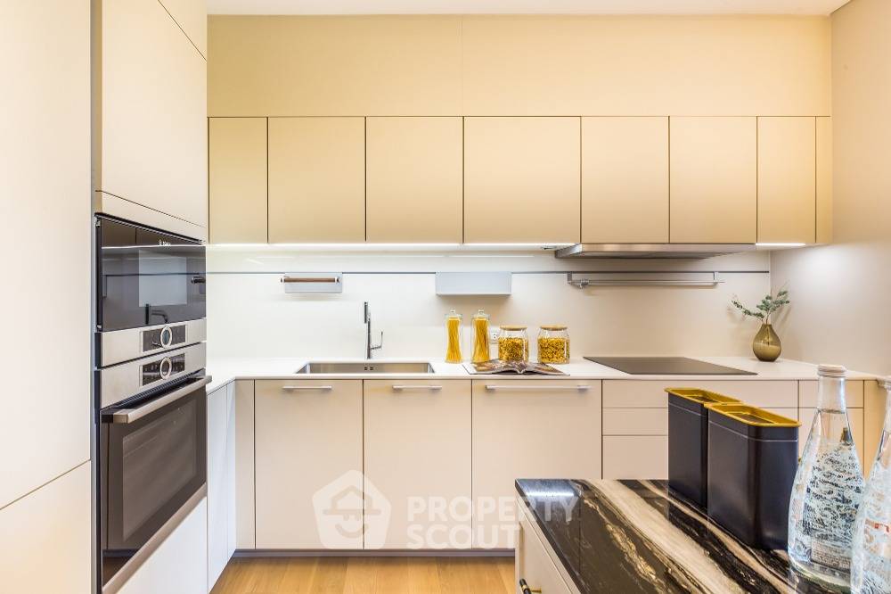 picture 2-BR Condo at Baan Sindhorn near BTS Ratchadamri (ID 1864134) - 35/48