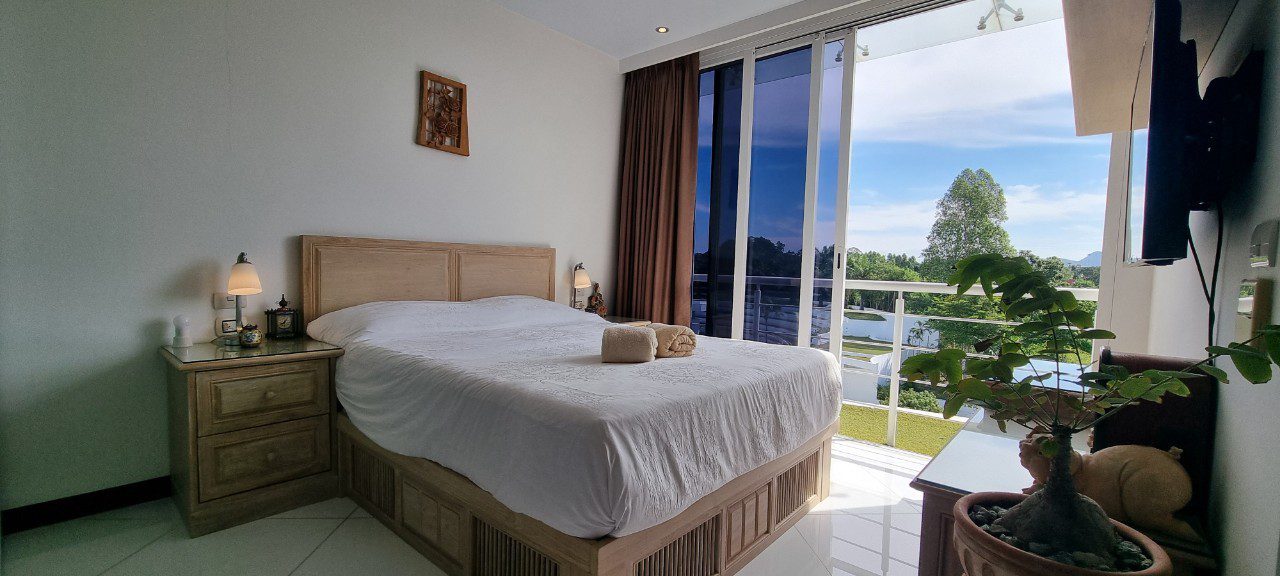 picture Pure Sunset Beach for Sale - 5/9