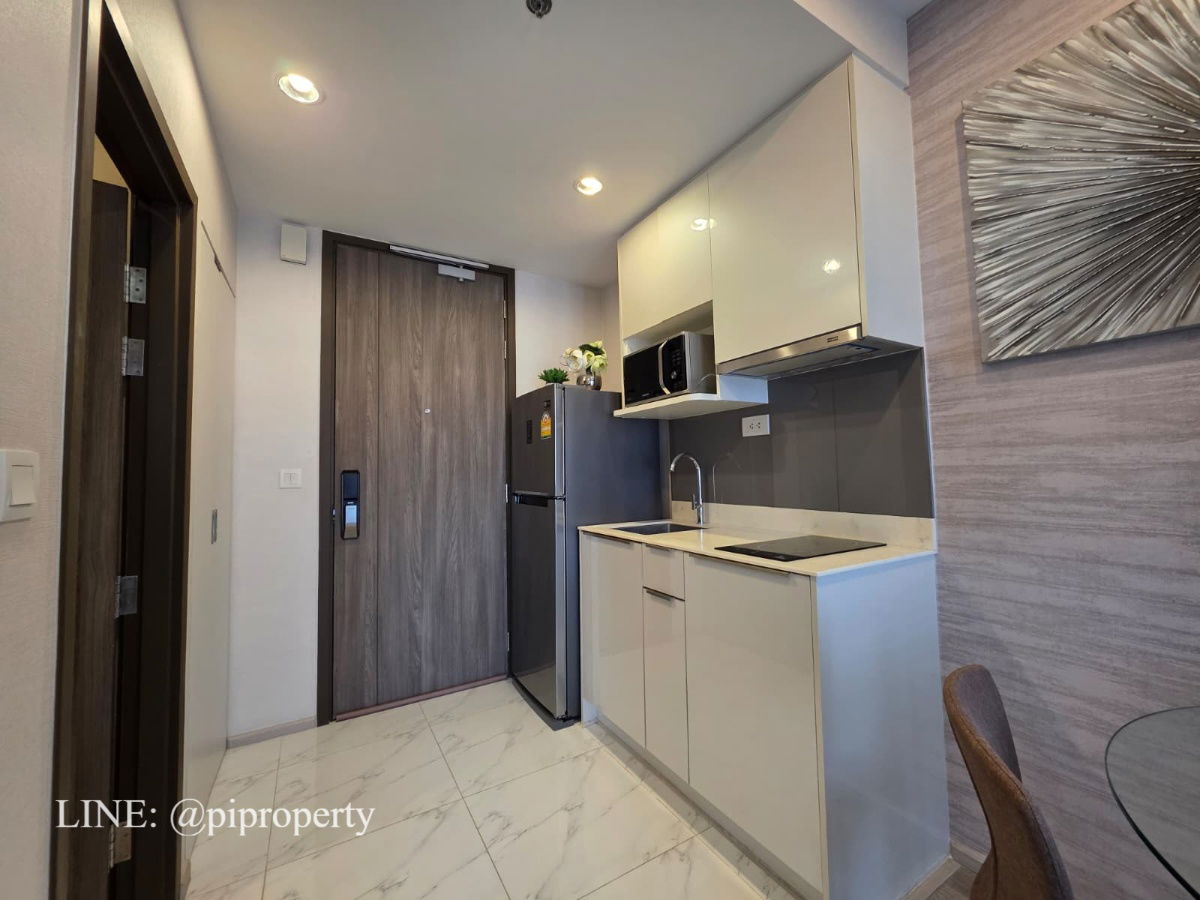 picture Fully furnished 1Bed unit for rent in Ideo Mobi Sukhumvit 66. Ready to move in. BTS Udom Suk E11. - 2/20