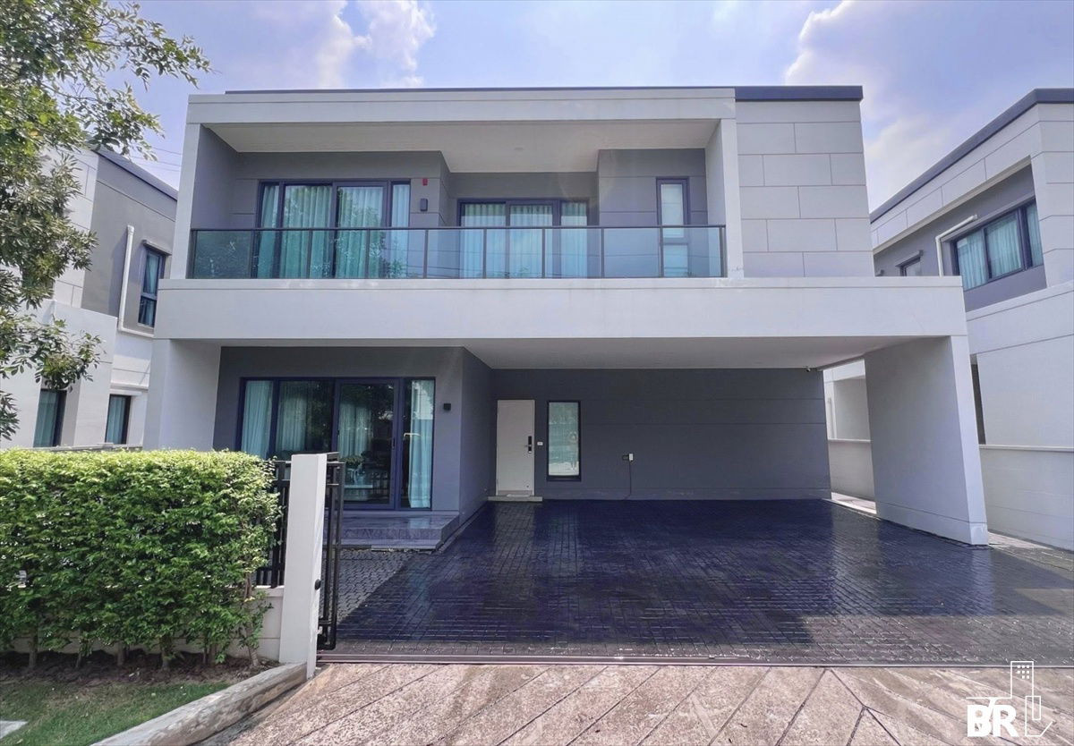 picture Centro Bangna, luxury detached house near Mega Bangna - 1/15