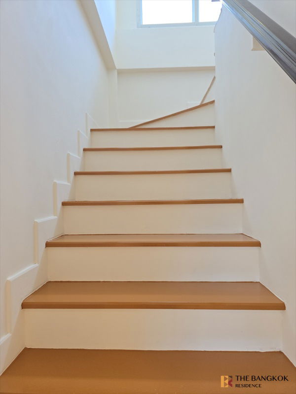 picture Atoll Maldives Palm, a detached house near Mega Bangna, must not be missed. - 24/26