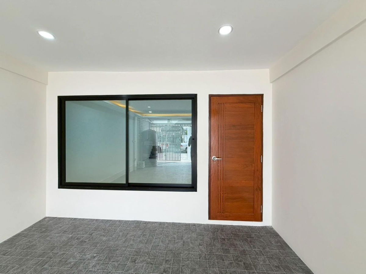 รูป ขาย ทาวน์เฮ้าส์ 19.6 ตร.ว. บ้านเสนานิคม 1  ซอยเสนานิคม 1  - รูปที่ 7/44