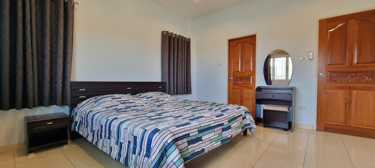 รูป ขายบ้าน 4 ห้องนอนในพัทยาเหนือ - รูปที่ 10/21