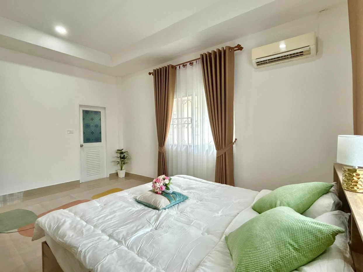 picture 2 Bedrooms Twin House in East Pattaya for Sale - 7/12