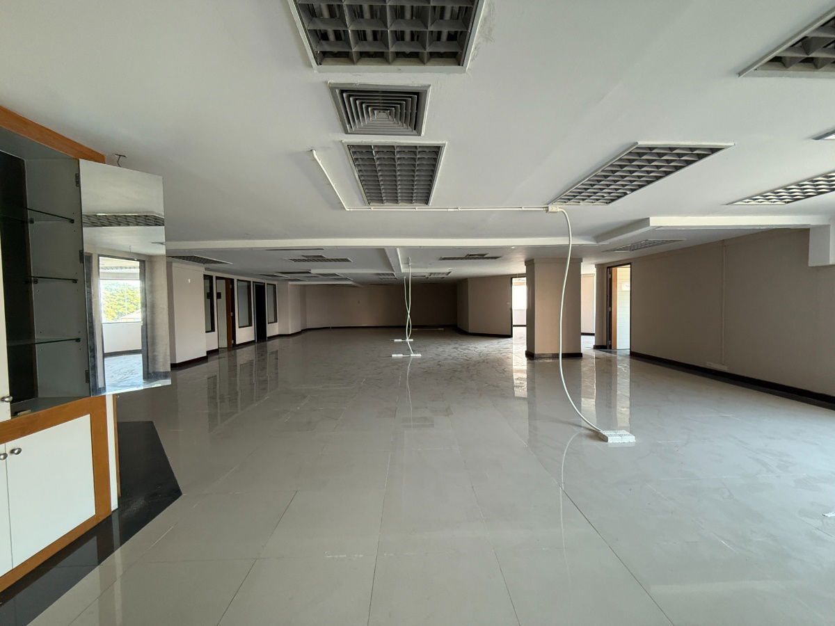 รูป ให้เช่าออฟฟิศ ฮิลล์ไซด์คอนโด ชั้น 4 ขนาด 200 ตร.ม. (ID:053BR) - รูปที่ 20/29