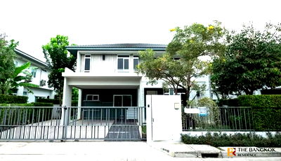 บ้านเดี่ยว วิทยาลัยนานาชาติราฟเฟิลส์ : Mantana Bangna-Wongwaen  บ้านเดี่ยวหรู บนทำเลศักยภาพ 