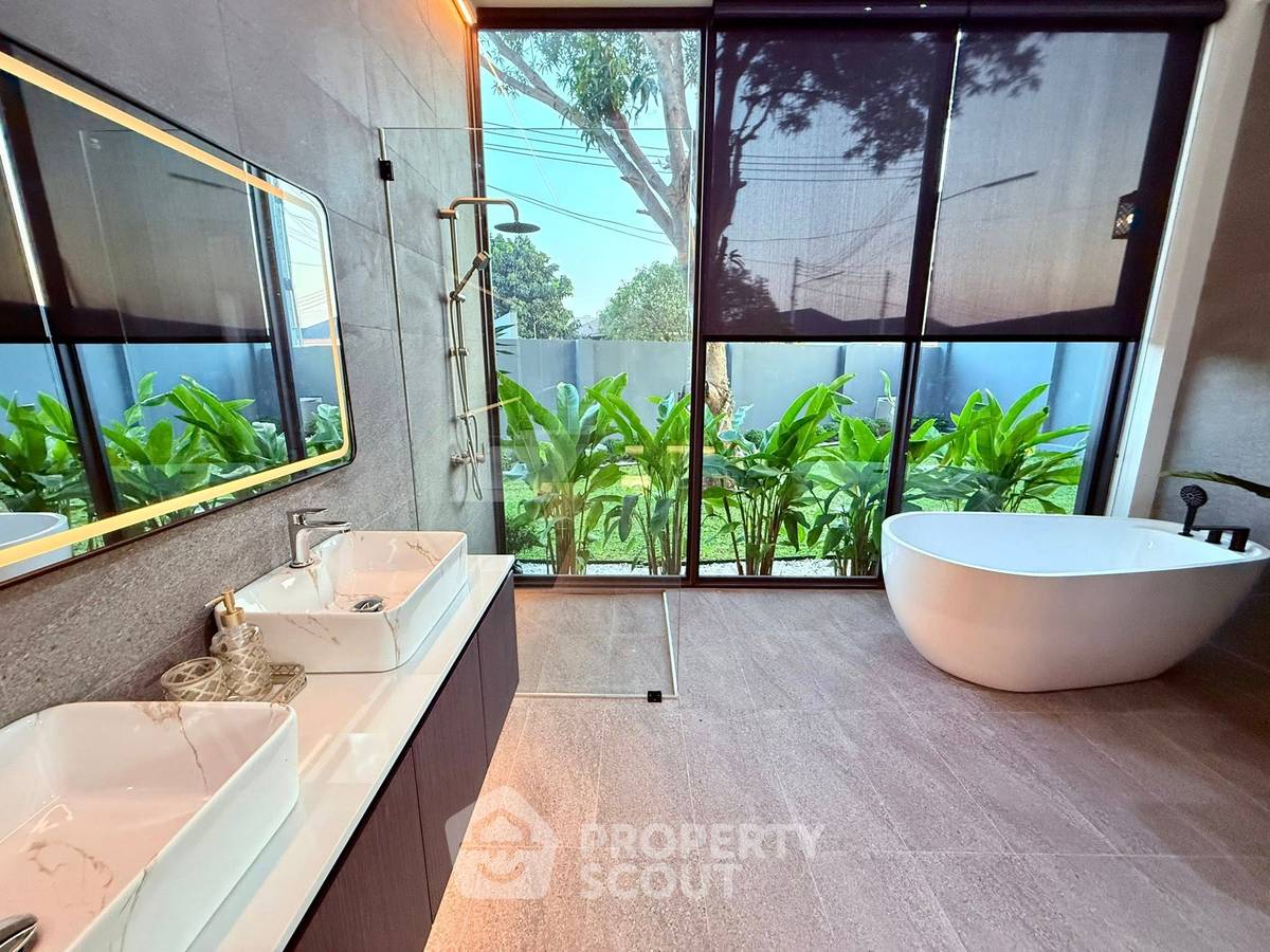 รูป วิลล่า 4-ห้องนอน ใกล้ อ่างเก็บน้ำมาบประชัน (ID 2462837) - รูปที่ 12/37