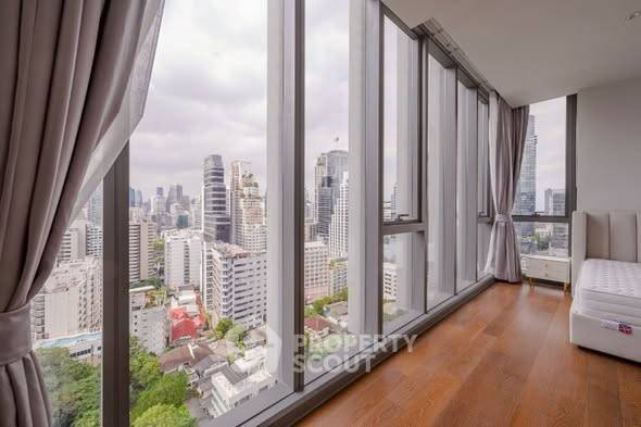 picture 3-BR Condo at KRAAM Sukhumvit 26 near BTS Phrom Phong (ID 2462338) - 4/15