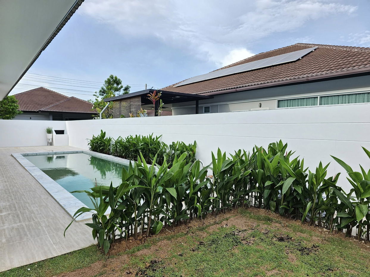 รูป ขายวิลล่าหรู 3 ห้องนอน พร้อมสระว่ายน้ำ – ห้วยใหญ่ - รูปที่ 2/18