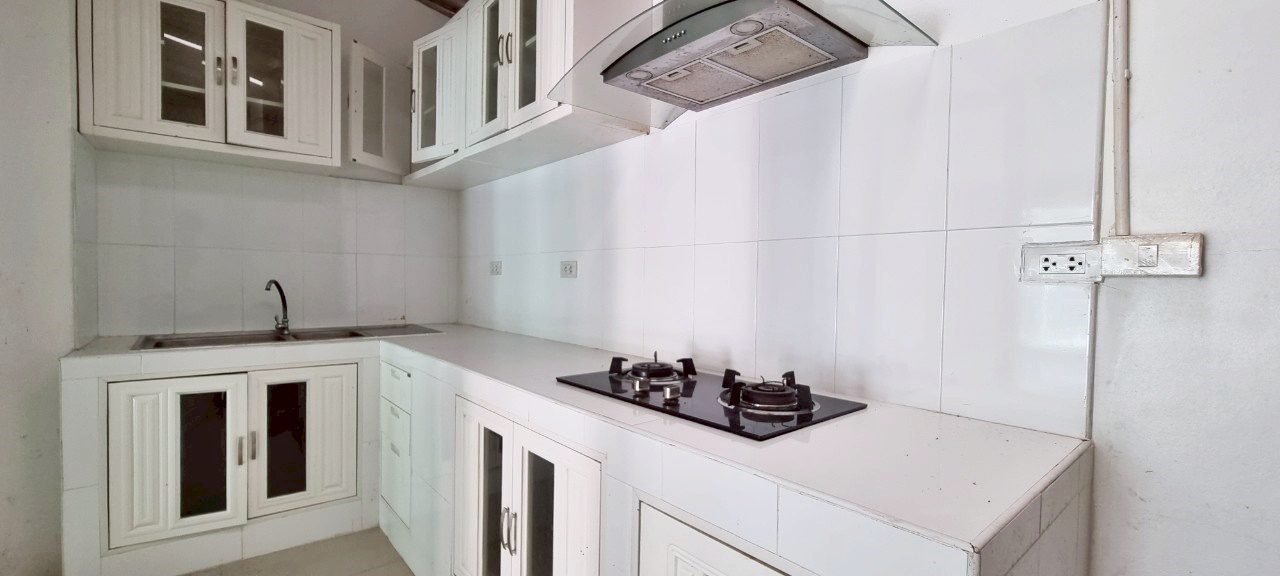 picture 2-Storey House for Sale in East Pattaya - 3/9