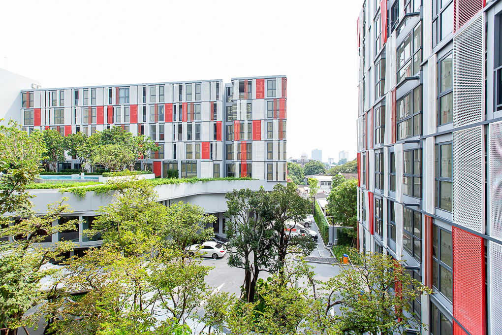 picture For Rent : Condo TAKA Haus Ekkamai 12 *Nice Room* at Line: @homefinder - 8/8