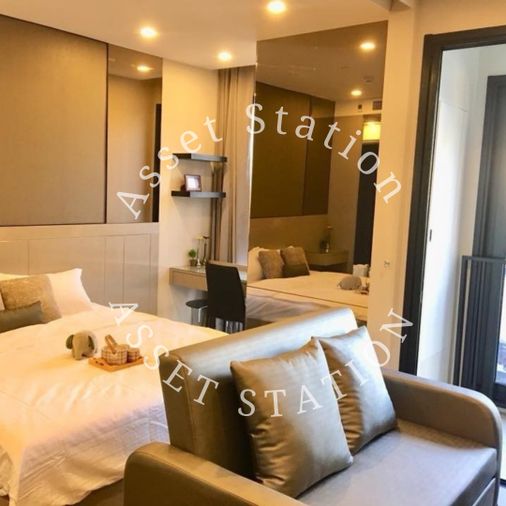 Urgent! Ready to rent Ashton Asoke, cheap price, fully furnished room, near BTS Asoke.