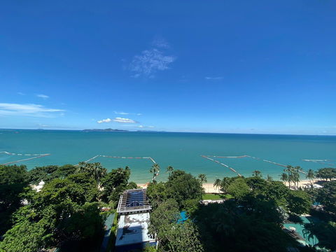 Zire Wongamat 2 Bedrooms for Sale