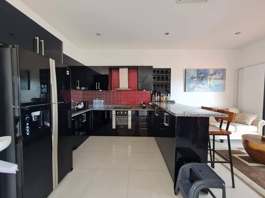 picture Luxury Beachfront Pool Villa for Sale – Bang Saray - 8/20