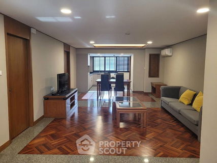 รูปภาพ 2-BR Condo at United Tower Thong Lor near BTS Thong Lor (ID 2009615)