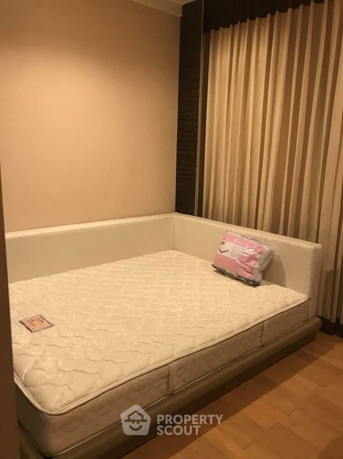 picture 2-BR Condo at Fullerton Sukhumvit near BTS Ekkamai (ID 512767) - 5/13