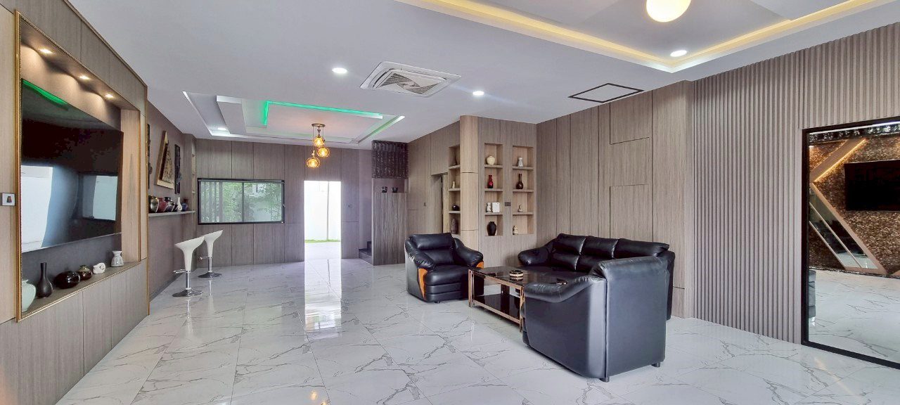 picture 6 Bedrooms House for Sale in Mabprachan - 6/25