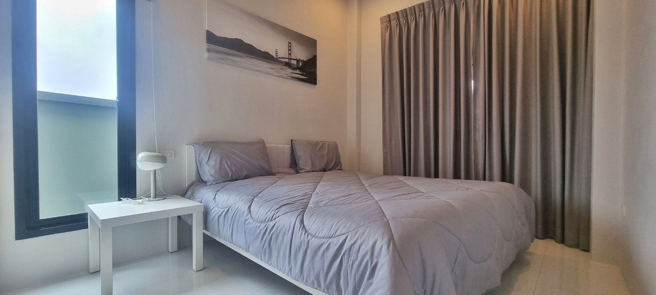 picture 2 Bedrooms House for Sale in East Pattaya - 10/14