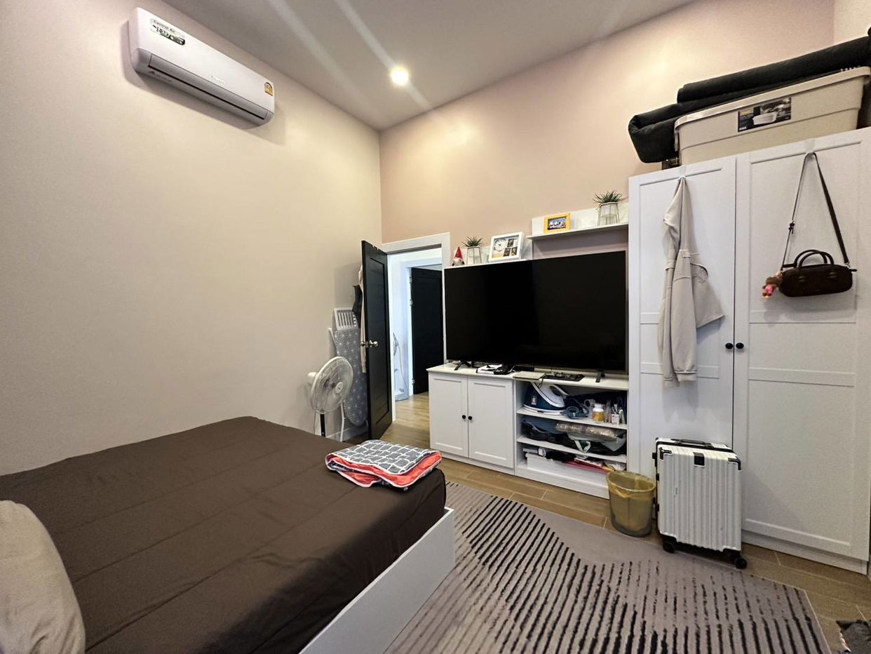 picture Luxurious Pool Villa at Mabprachan - 11/17