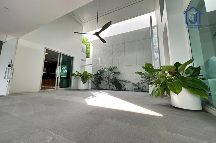 4-bed house for sale, 801 sqm, 132.1 sq wah, Vive Ekkamai - Ramintra