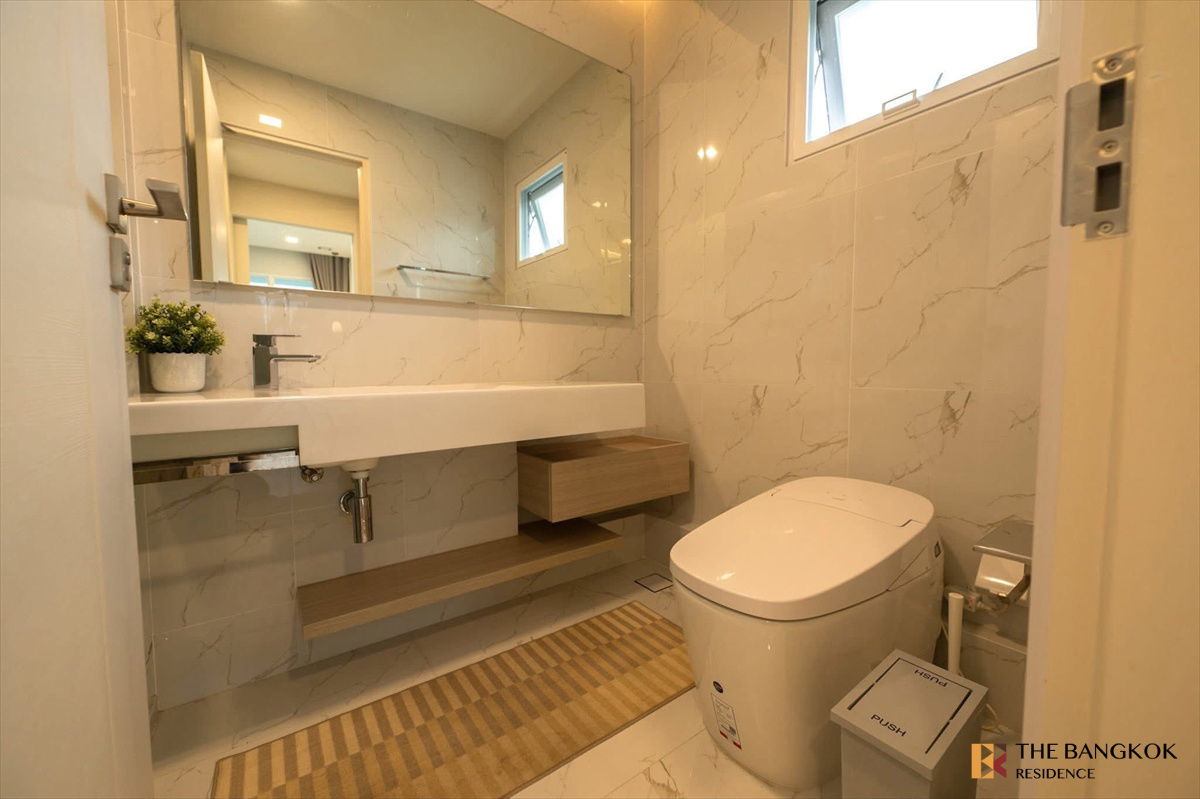 picture Mantana Bangna-Wongwaen, luxury detached houses in a potential location - 15/17