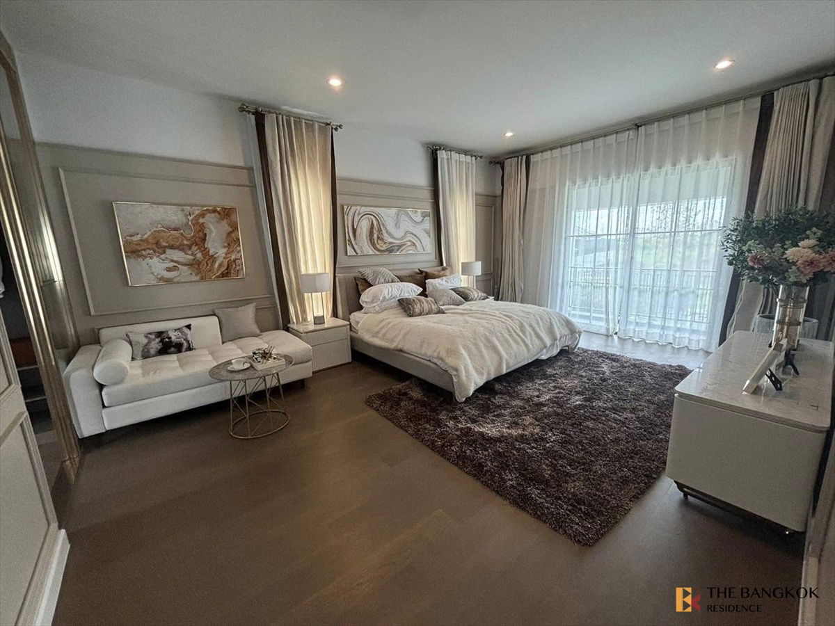 picture the privilege of luxury in an economic hub location setthasiri chaengwattana prachachuen2 - 10/19