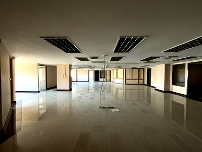 เช่าสำนักงาน เชียงใหม่ : ให้เช่าออฟฟิศ ฮิลล์ไซด์คอนโด ชั้น 4 ขนาด 200 ตร.ม. (ID:053BR)