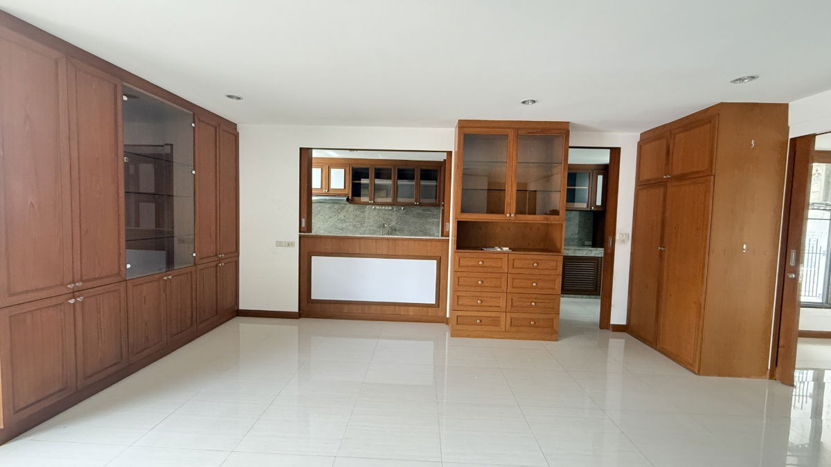 picture 2-Bedroom Condo for Sale at The Concord | Asoke–Sukhumvit, Bangkok - U5698310 - 2/15