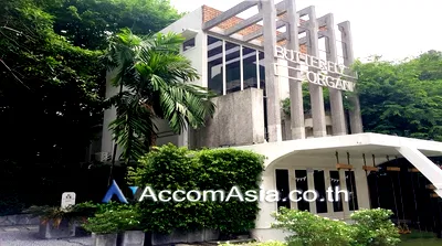 เช่าบ้านเดี่ยว ถนนสุขุมวิท : 🔼🔽 AccomA 📩 Home Office 3 BR House in Khlong Tan Nuea (1713458)