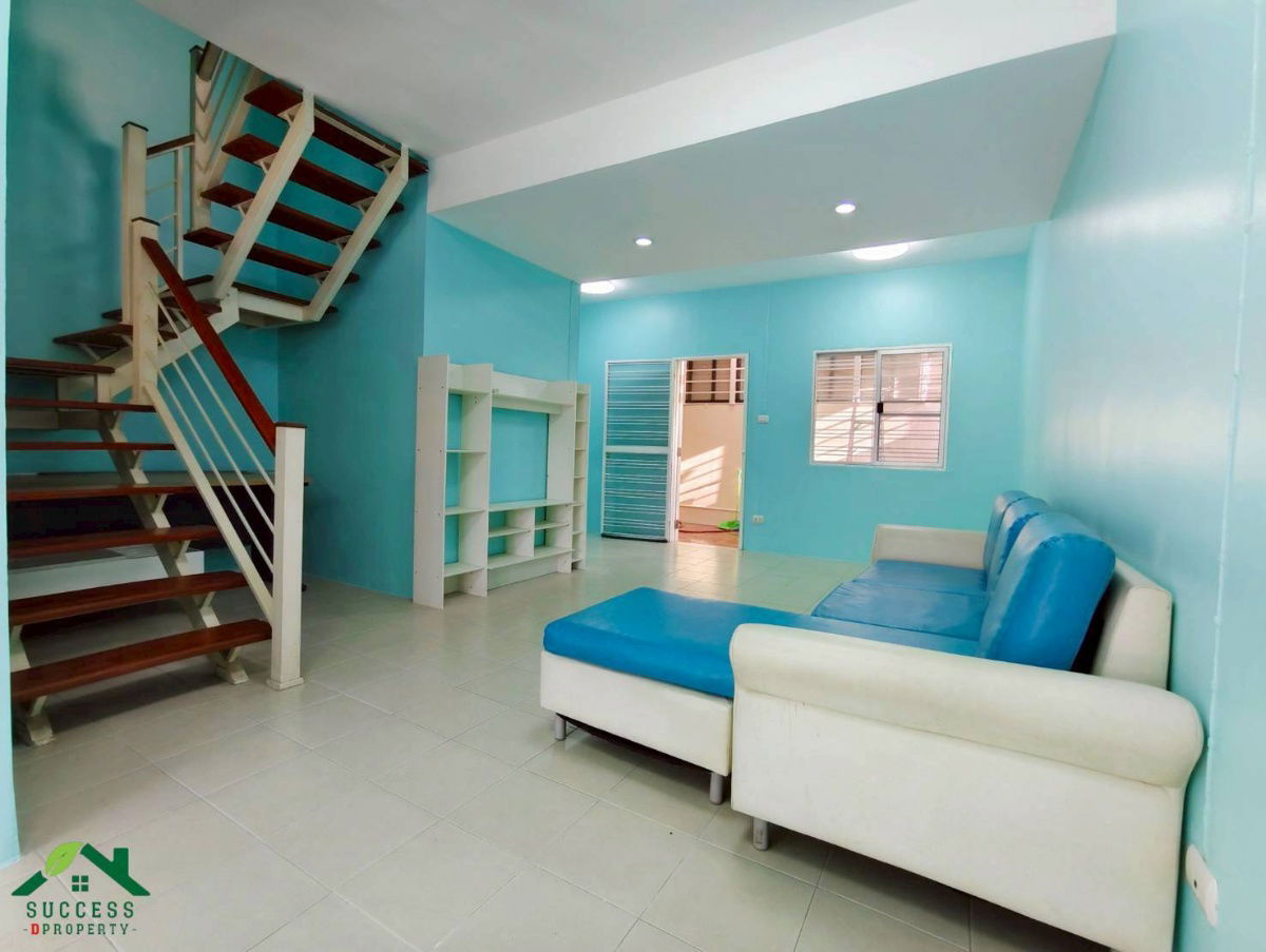 รูป ขายทาวน์เฮ้าส์ รีโนเวทแล้ว ม.พฤกษา 47 ศรีนครินทร์-หนามแเดง หลังริมโซนหน้าโตรงการ สภาพบ้านพร้อมอยู่ ใกล้ทางด่วน 5 นาที ใกล้รถไฟฟ้า BTS แพรกษา 15 นาที - รูปที่ 7/19