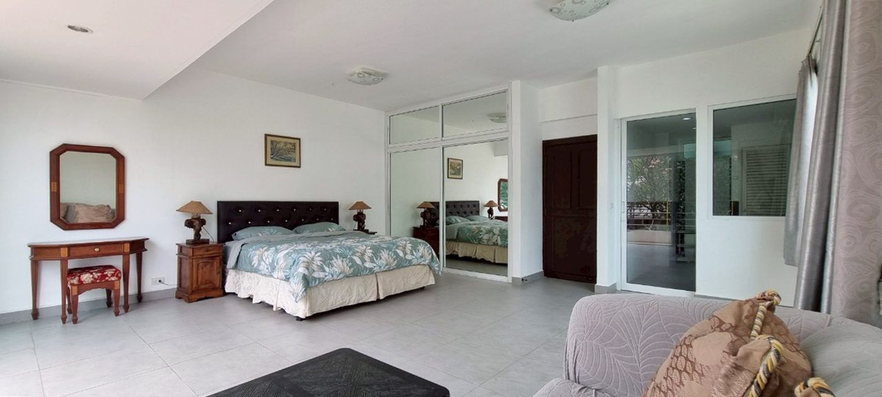 รูป บ้าน 4 ห้องนอนให้เช่าในจอมเทียน - รูปที่ 12/24