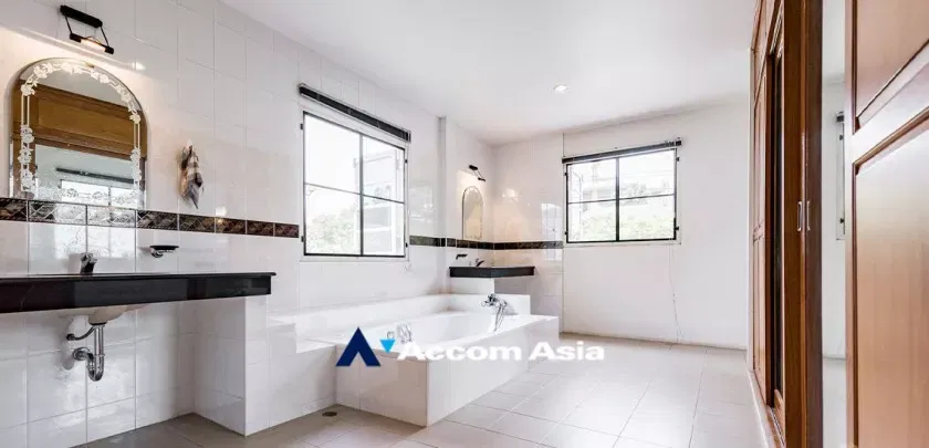 รูป 🔼🔽 AccomA 📩 Pet friendly 4 BR House in Bang Chak (AA21804) - รูปที่ 12/15