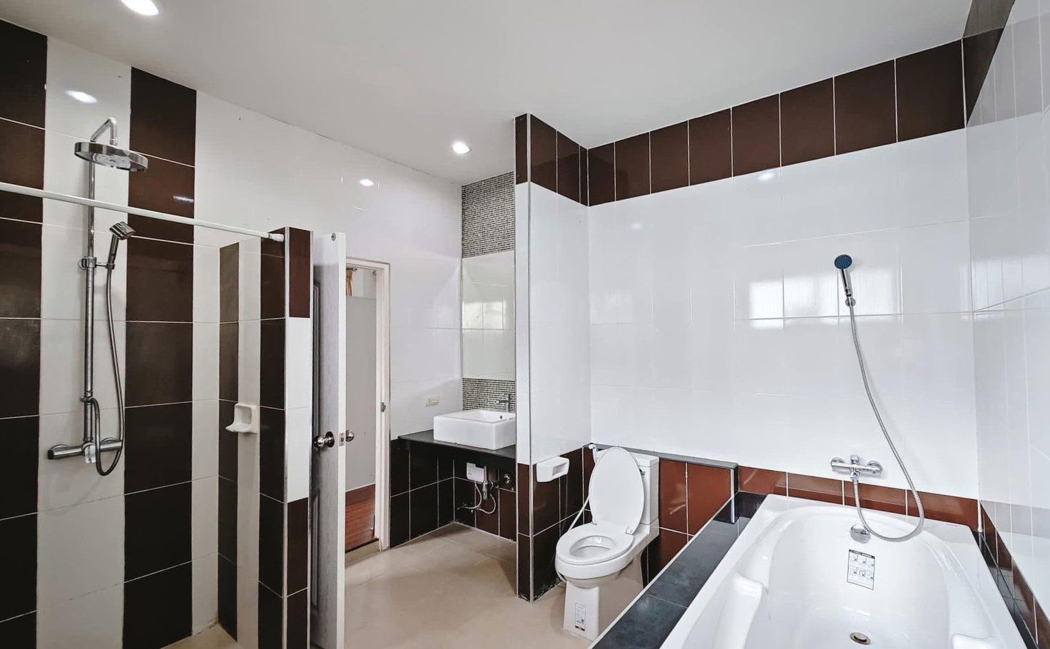 picture 2-Story Detached House for Rent, Bang Saray, Sattahip - 9/12