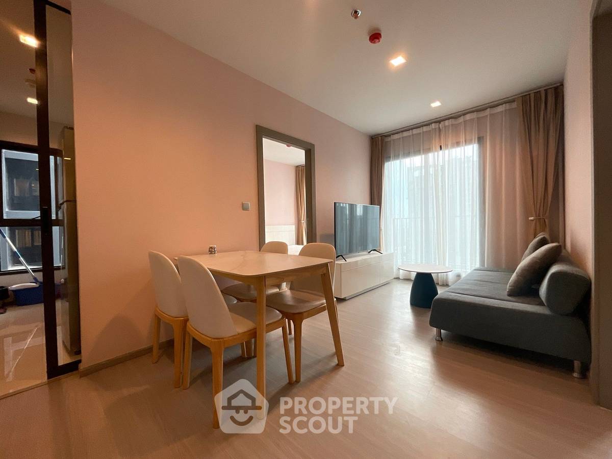 picture 2-BR Condo at Life Asoke - Rama 9 near MRT Phra Ram 9 (ID 1886857) - 1/10