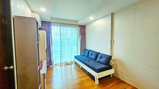 รูป BTS ห้าแยกลาดพร้าว 50ม. Lotus พร้อมเฟอร์ฯ เครื่องใช้ไฟฟ้า คอนโดเดอะไลน์ พหลโยธิน ชั้น 11 วิวสวน 45 ตร.ม.1 นอน 1 น้ำ - รูปที่ 2/8