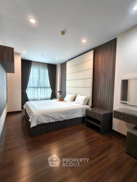 picture 1-BR Condo at Supalai Lite Sathorn-Charoenrat in Bang Khlo (ID 2442854) - 2/4