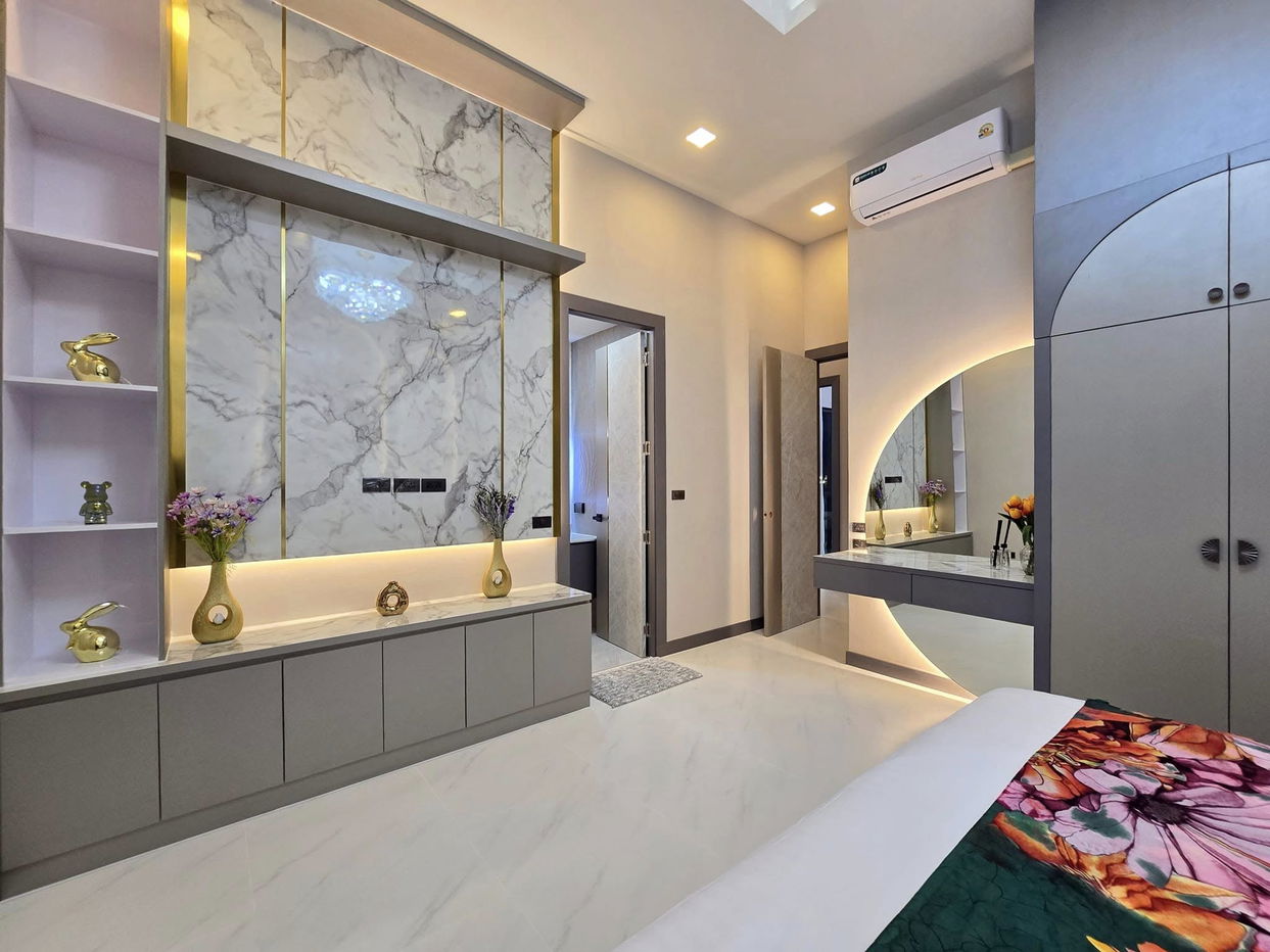 รูป ขายพูลวิลล่าทันสมัย ​​4 ห้องนอน ในพัทยาตะวันออก - รูปที่ 12/23