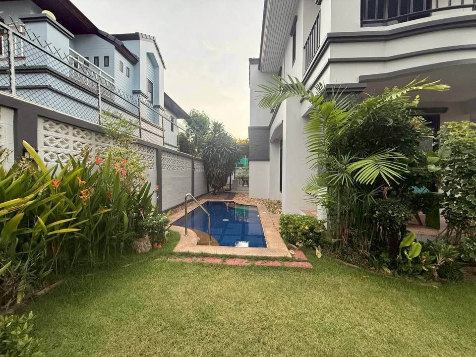 รูป ขายบ้านเดี่ยวสองชั้นในพัทยาตะวันออก - รูปที่ 2/10