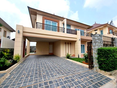 เช่าบ้านเดี่ยว ฟรอส เมจิกส์ ไอซ์ ออฟ สยาม : บ้าน 4 ห้องนอนให้เช่าในพัทยาตะวันออก