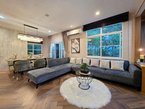 SF130 House for sale in Manthana On Nut-Wongwaen 5  Fully built-in, every nook and cranny!!