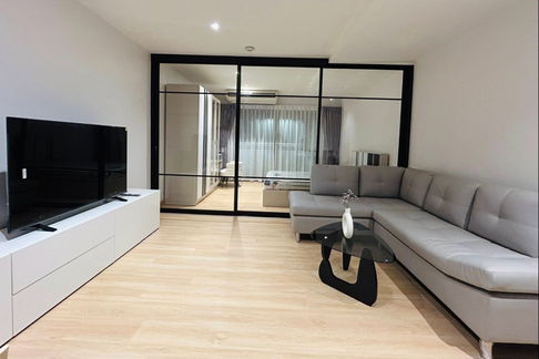 ว่างพร้อมอยู่! อารีย์เพลส สุขุมวิท26. 1นอน 40ตรม. Line id: @pfagent