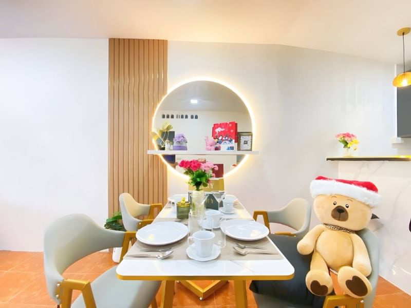 picture 2 Bedrooms Townhouse for Sale in East Pattaya - 1/5