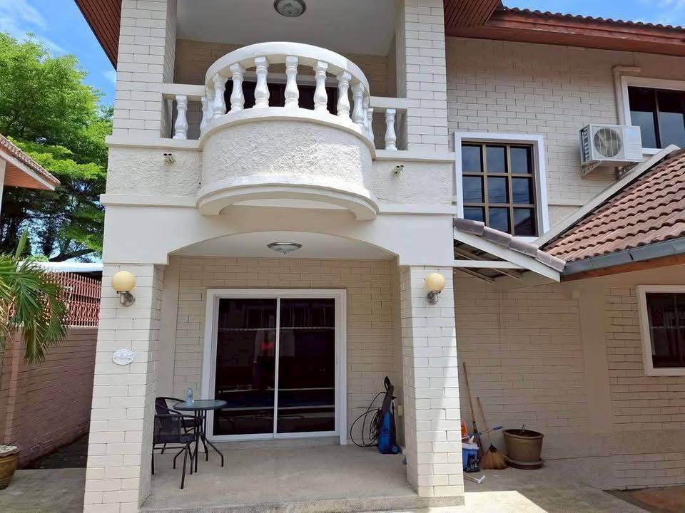 picture Private Pool Villa for Sale in Nern Plub Wan, Pattaya - 2/10