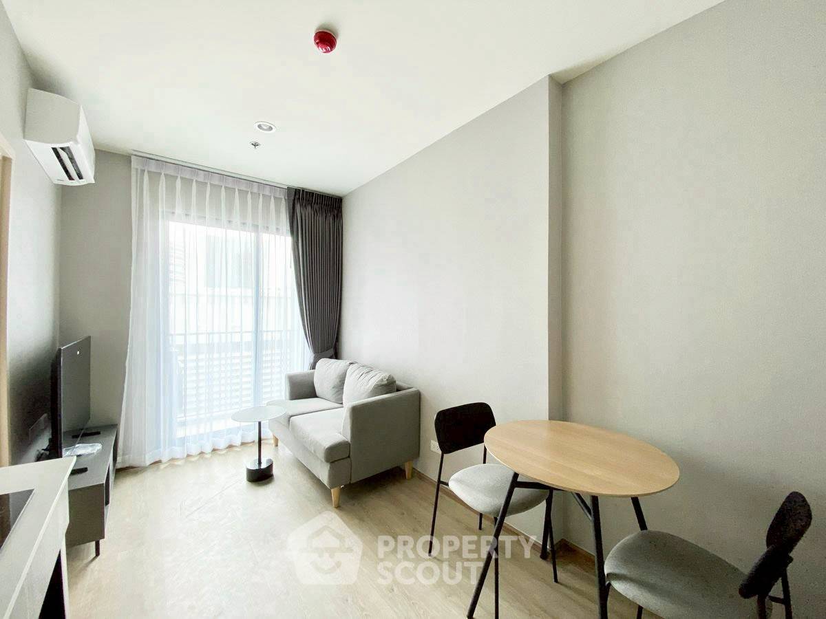 รูป คอนโด 1-ห้องนอน ที่ นิว ดิสทริค อาร์9 ใกล้ MRT พระราม 9 (ID 2459971) - รูปที่ 2/18