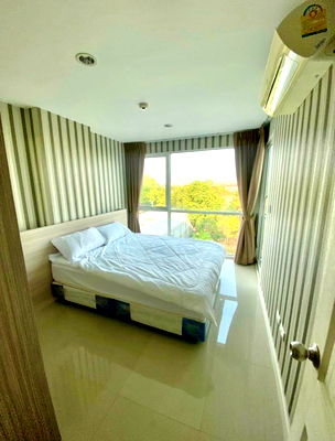 Condos for rent : code : E52 The Series Udomsuk 29