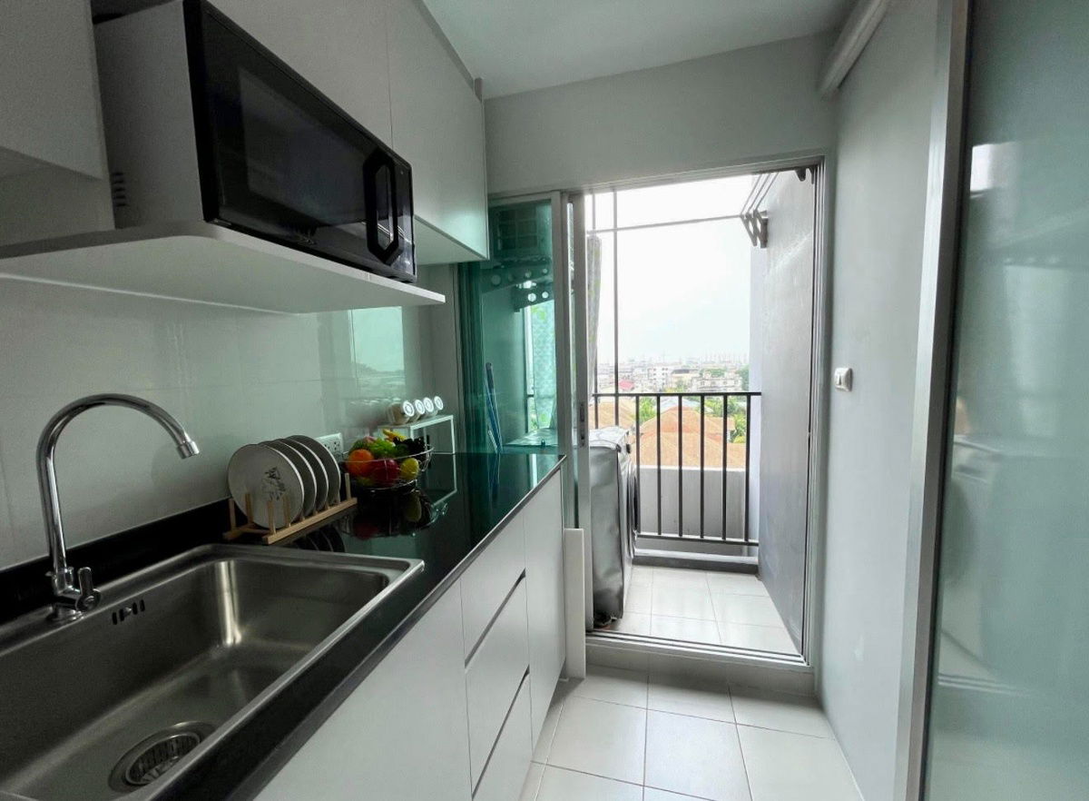 รูป code : E61 ให้เช่าคอนโด ดี คอนโด รามคำแหง 64 (D Condo Ramkhamhaeng 64) | ห้องขนาด 30 ตร.ม. วิวโล่ง ทิศตะวันออก เฟอร์ครบ พร้อมเข้าอยู่ - รูปที่ 8/11