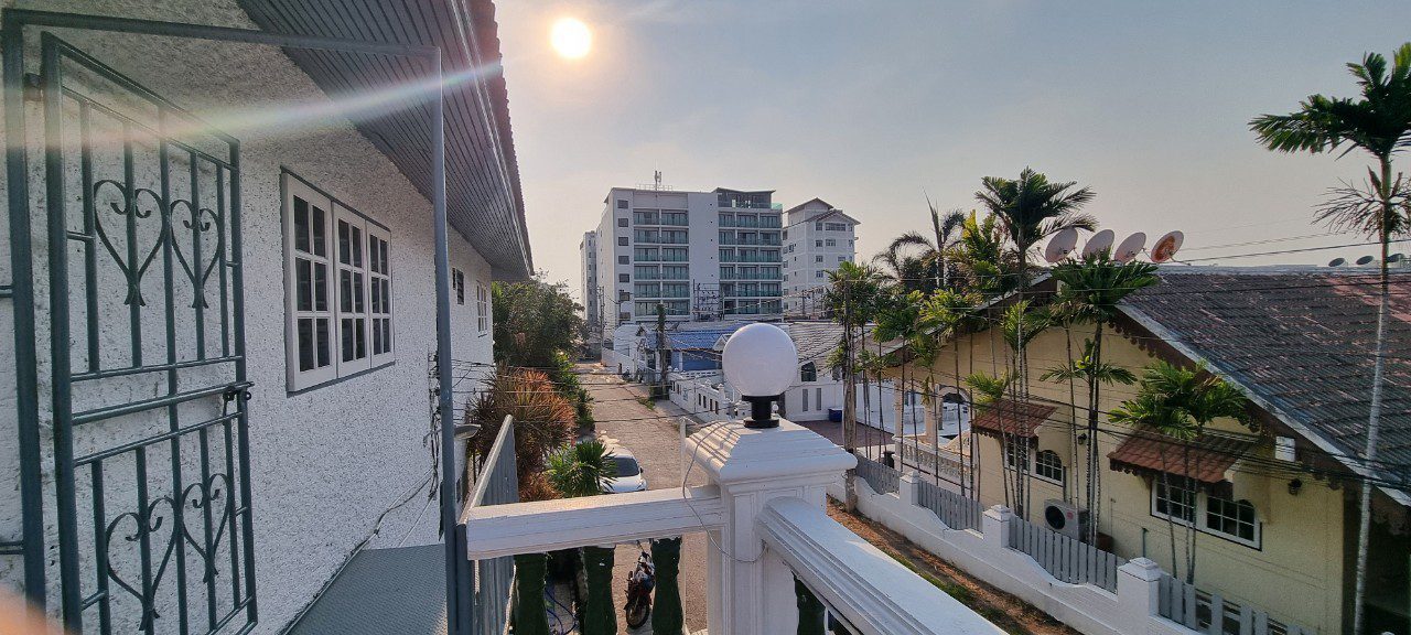 รูป วิลล่าพูล 7 ห้องนอนให้เช่าในจอมเทียน - รูปที่ 27/29